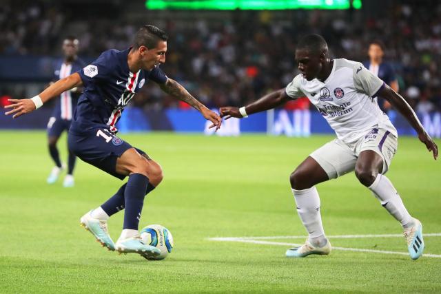 欧冠-奥巴进球 旧将送红点 切尔西2-0双杀AC米兰